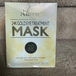 Eye treatment mask beauty product